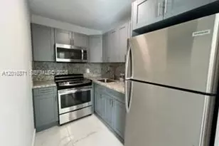 5050 NW 7th St, Miami, FL 33126 - Photo 11