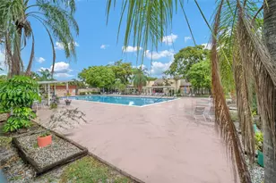 8280 SW 24th St, North Lauderdale, FL 33068 - Photo 9