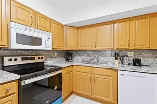 3725 S Ocean Dr, Hollywood, FL 33019 - Photo 11