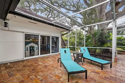 19901 NE 21st Ave, Miami, FL 33179 - Photo 31