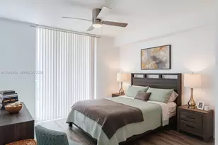 79 SW 12th St, Miami, FL 33130 - Photo 13