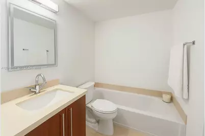 79 SW 12th St #2809-S, Miami, FL 33130 - Photo 7