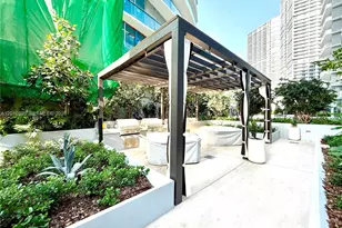 77 SE 5 St, Miami, FL 33131 - Photo 29