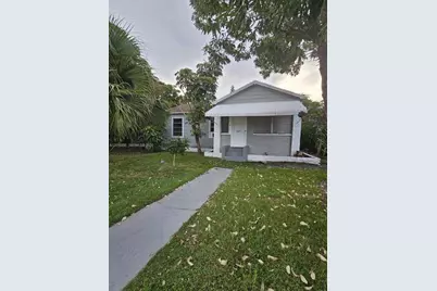 1217 N D St, Lake Worth, FL 33460 - Photo 1