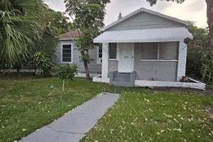 1217 N D St, Lake Worth, FL 33460 - Photo 1