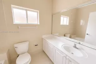 705 SE 13th Terrace, Homestead, FL 33033 - Photo 7