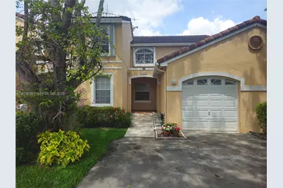 14715 Balgowan Rd #104-9, Miami Lakes, FL 33016 - Photo 1