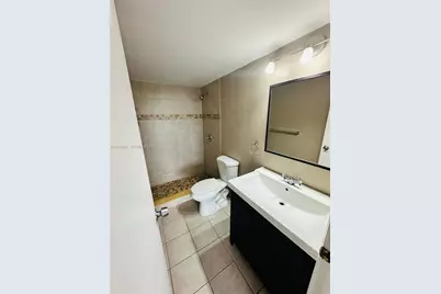 600 Three Islands Blvd #304, Hallandale Beach, FL 33009 - Photo 9