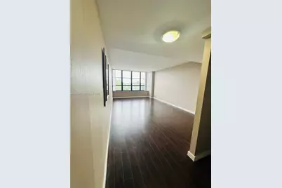 600 Three Islands Blvd #304, Hallandale Beach, FL 33009 - Photo 5