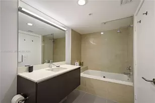 6620 Indian Creek Dr, Miami Beach, FL 33141 - Photo 11