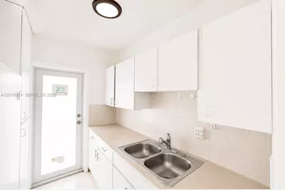 7271 Gary Ave #25, Miami Beach, FL 33141 - Photo 1