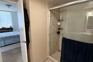 3701 N Country Club Dr, Aventura, FL 33180 - Photo 13