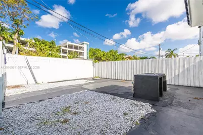 620 Beacom Blvd #4, Miami, FL 33135 - Photo 11