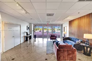 6422 Collins Ave, Miami Beach, FL 33141 - Photo 23