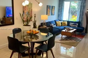 1701 NE 115th St, Miami, FL 33181 - Photo 5
