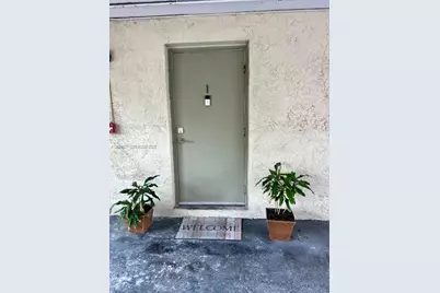1701 NE 115th St #1A, Miami, FL 33181 - Photo 3