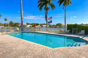 1881 Middle River Dr, Fort Lauderdale, FL 33305 - Photo 15