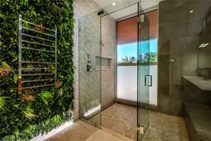 400 Tamarind Dr, Hallandale Beach, FL 33009 - Photo 33