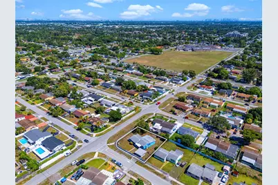 2400 NW 181st Ter, Miami Gardens, FL 33056 - Photo 51