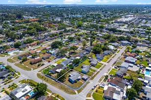 2400 NW 181st Terrace, Miami Gardens, FL 33056 - Photo 49