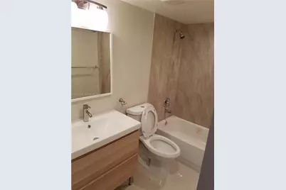 220 Lakeview Dr #206, Weston, FL 33326 - Photo 5