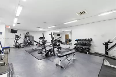 111 Royal Park Dr #2E, Oakland Park, FL 33309 - Photo 27