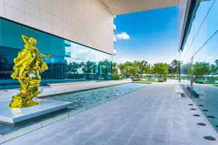 10201 Collins Ave, Bal Harbour, FL 33154 - Photo 29