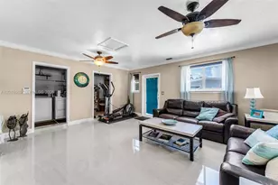 9340 SW 178th St, Palmetto Bay, FL 33157 - Photo 15