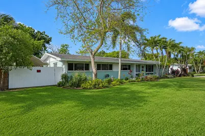 9340 SW 178th Street, Palmetto Bay, FL 33157 - Photo 5