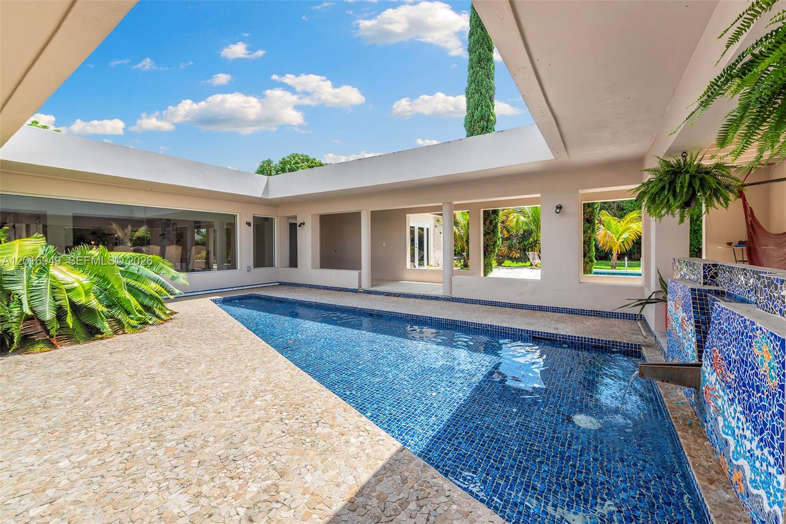 7650 SW 128th St - 7650 SW 128th St, Pinecrest, FL 33156 Luxury Property | Jose Angel Pina