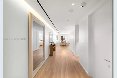 2901 Collins Ave #901, Miami Beach, FL 33140 - Photo 5