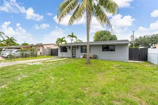 1121 N 71st Ave, Hollywood, FL 33024 - Photo 3