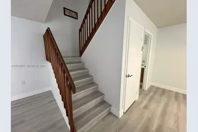 9106 SW 20th St #C, Davie, FL 33324 - Photo 25