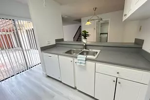 9106 SW 20th St, Davie, FL 33324 - Photo 19