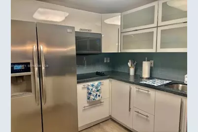 2301 Collins Ave #528, Miami Beach, FL 33139 - Photo 11