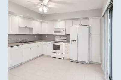 8400 SW 133rd Ave Rd #118, Miami, FL 33183 - Photo 3