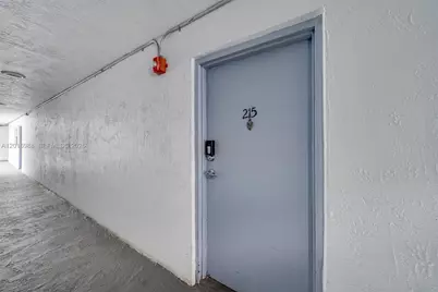 [Address not provided], Miami, FL 33184 - Photo 11