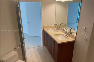 1111 SW 1st Ave, Miami, FL 33130 - Photo 11