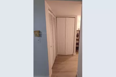665 NE 195th St #119, Miami, FL 33179 - Photo 11