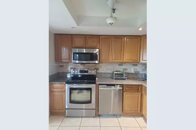 665 NE 195th St #119, Miami, FL 33179 - Photo 9