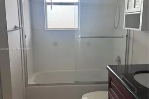 410 SE 2nd Ave, Deerfield Beach, FL 33441 - Photo 9