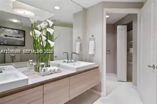 17111 Biscayne Blvd, North Miami Beach, FL 33160 - Photo 51