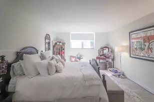 90 Edgewater Dr, Coral Gables, FL 33133 - Photo 7