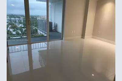 881 Ocean Dr #10E, Key Biscayne, FL 33149 - Photo 9