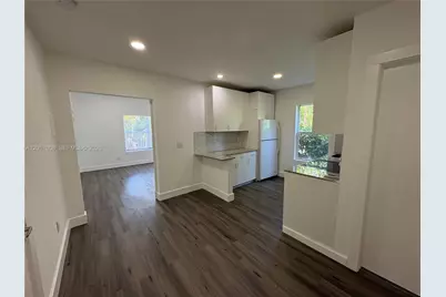 3237 SW 4th St #4, Miami, FL 33135 - Photo 5