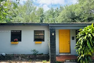 1100 NE 129th St, North Miami, FL 33161 - Photo 1