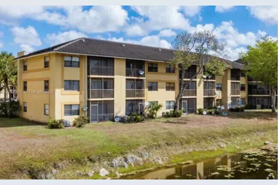 9000 NW 28th Dr #1-307, Coral Springs, FL 33065 - Photo 5