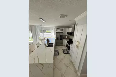 1401 NW 187th Ave, Pembroke Pines, FL 33029 - Photo 19