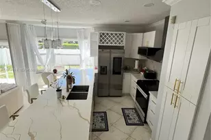 1401 NW 187th Ave, Pembroke Pines, FL 33029 - Photo 19