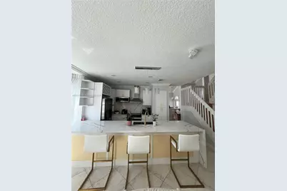 1401 NW 187th Ave, Pembroke Pines, FL 33029 - Photo 23